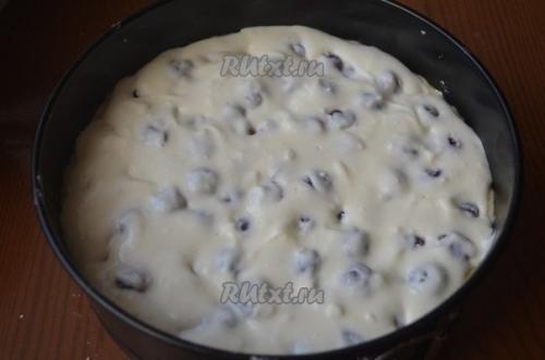 Творожный пирог с вишней. 07