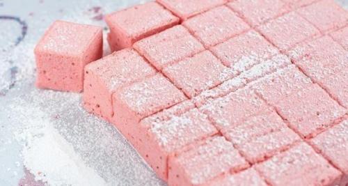 Клубничные облака.  Ингредиенты: