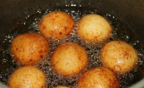 Творожные пончики.   Для приготовления нам понадобится: 03