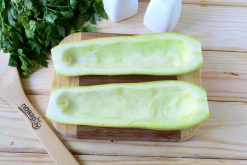 Кабачки, фаршированные куриной грудкой. 02