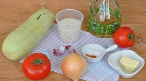 Кабачки с овощами и рисом в мультиварке. 01