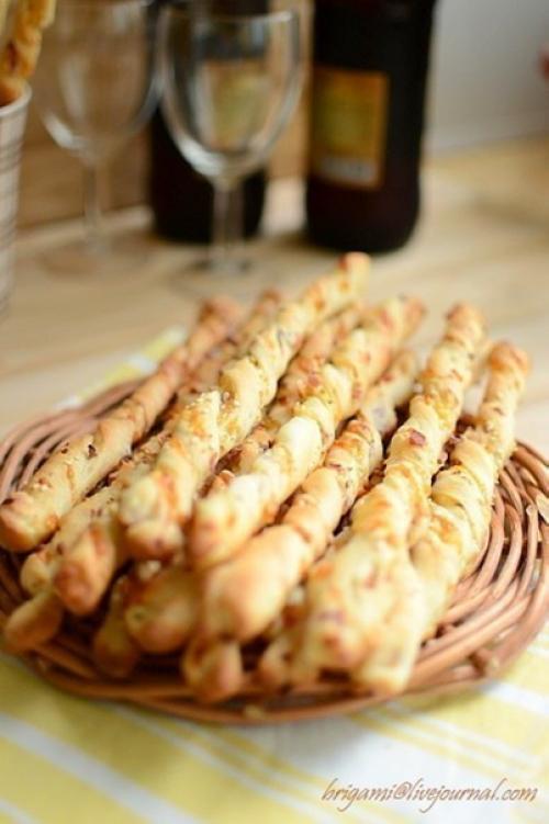 Хлебные палочки к пиву. Хлебные палочки к пиву.