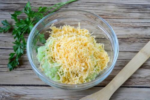 Блинчики из кабачков с сыром и чесноком. 02