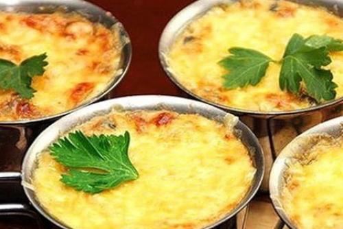 Маковая запеканка.  122 ккал \100 гр На одну порцию: 70 г. творога. 1 среднее яйцо 1-2 ст. 02