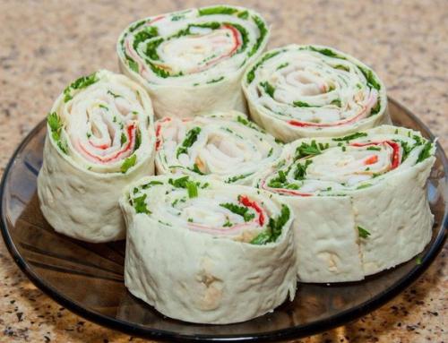 Сочные рулетики из лаваша: топ - 7 рецептов? Сочные рулетики из лаваша: топ - 7 рецептов?