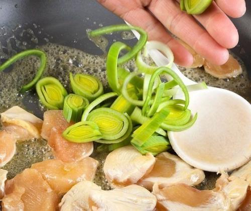 Курица с овощами и рисом. 02