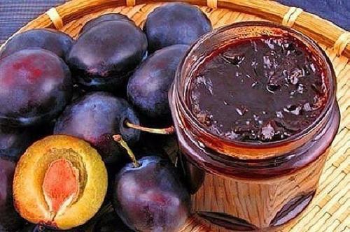 Сливовое варенье по-грузински.