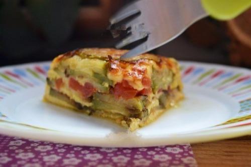 Запеканка из кабачков с помидорами и сыром. Запеканка из кабачков с помидорами и сыром.