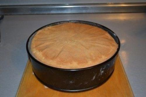 Идеальный пышный бисквит для тортов. 01