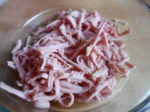 Картофельные котлетки с колбасой и сыром. 03