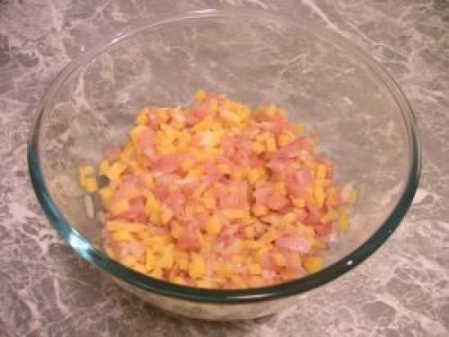 Слоеные пирожки с курицей и картофелем. 05