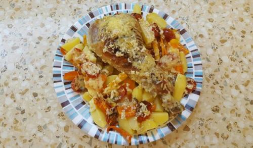 Ароматный картофель с мясом?