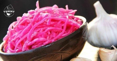 Маринованная капуста со свеклой.