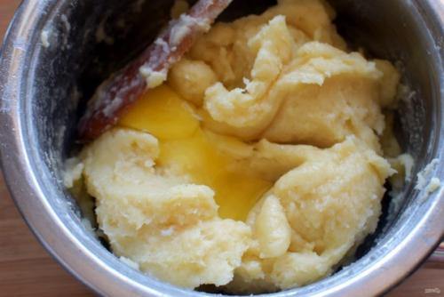 Малиновые эклеры.  Ингредиенты: 03