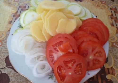 Овощная запеканочка под хрустящей сырной корочкой. 01